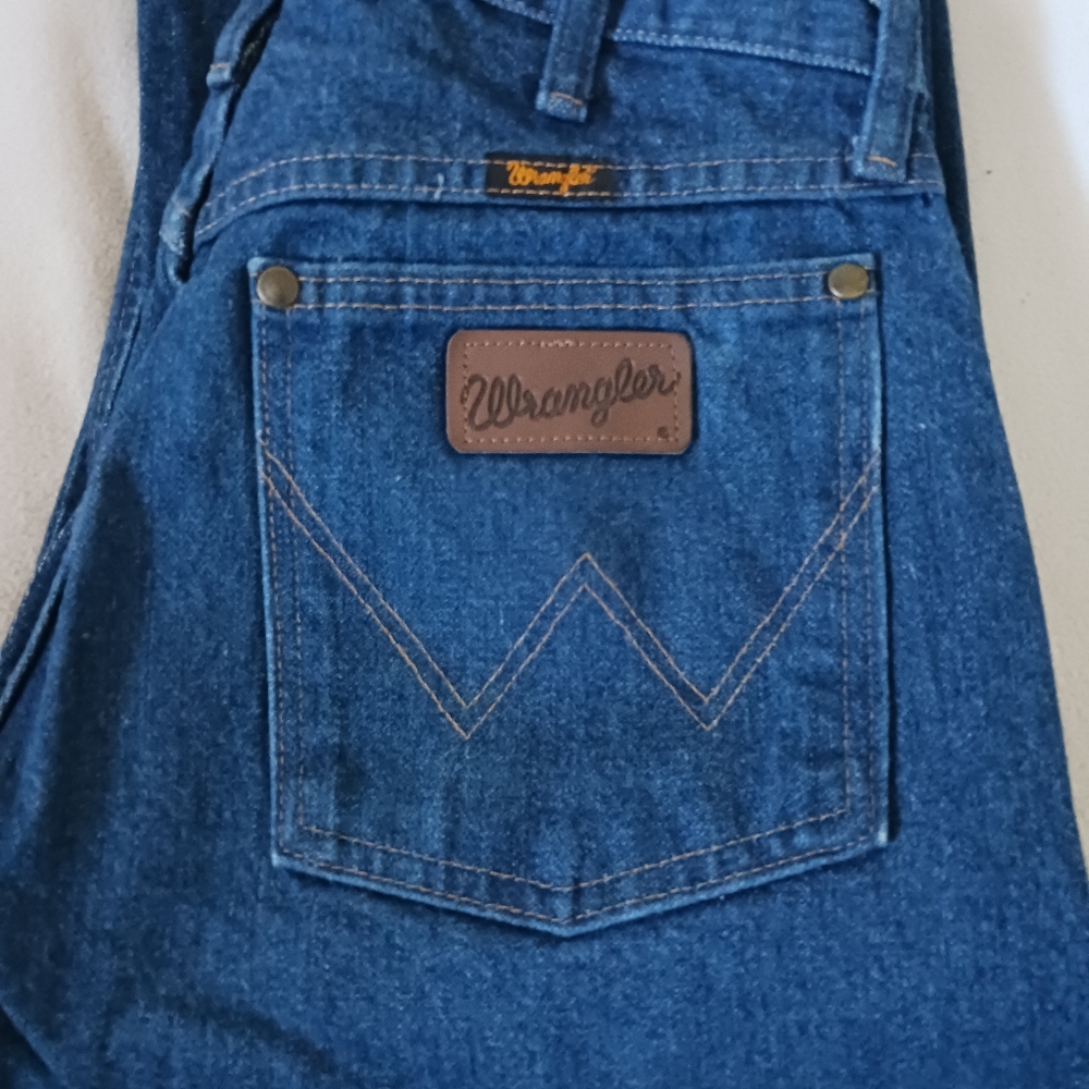 Wrangler Reuglar Fit Size 34X30